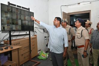 Thin margins likely to lead to tension at counting centres in Vizianagaram and Srikakulam, three layer security being arranged to prevent untoward incidents