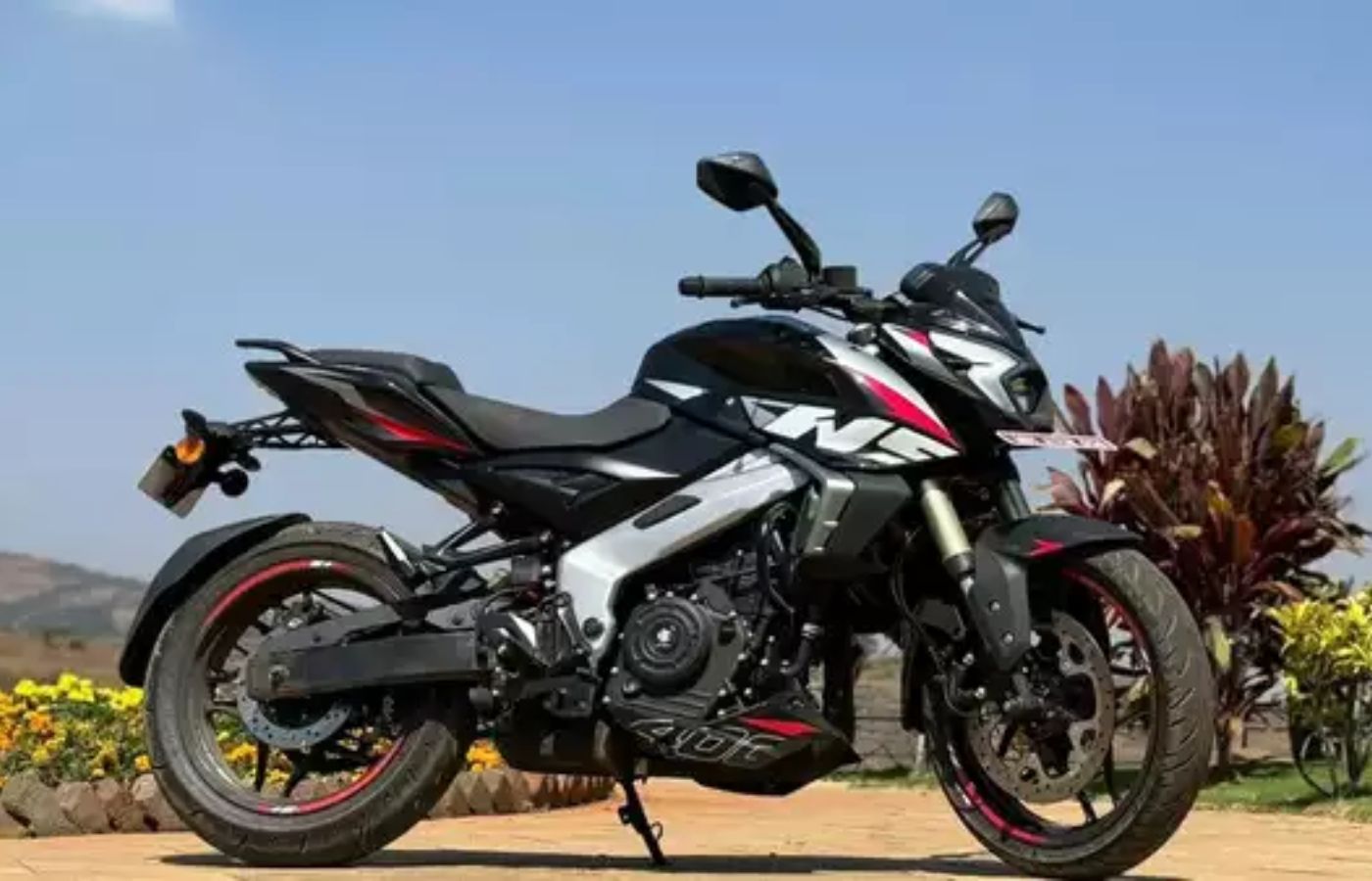 Bajaj Pulsar NS400Z road test review: A high-performance, low-cost ...