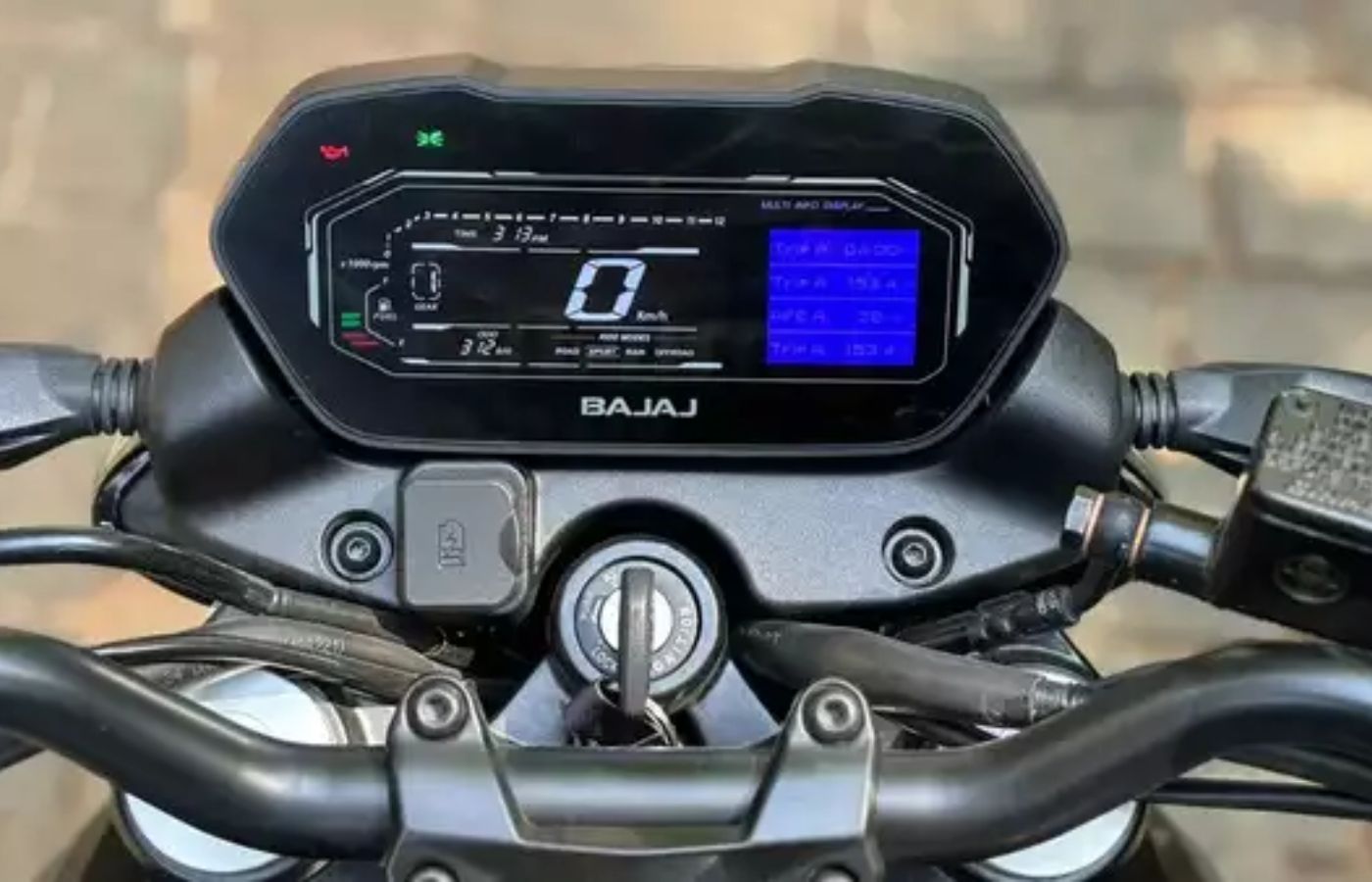 Characteristics And Safety Of Bajaj Pulsar NS400Z