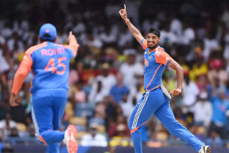 Watch: Arshdeep Singh takes off his T20 World Cup medal and heartwarmingly makes his parents wear it | Cricket News