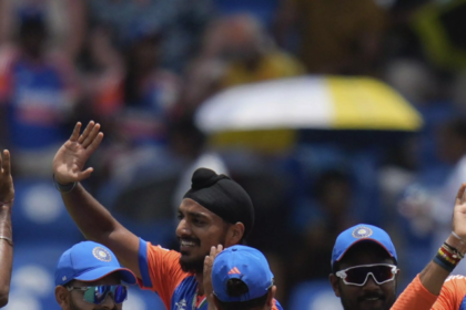 India Qualify For Semi-Finals With 24-Run Win