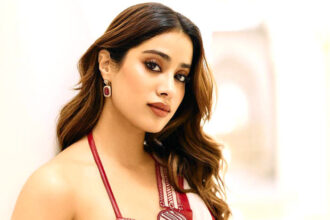Janhvi Kapoor discharged from hospital after food poison; father Boney Kapoor confirms she’s recovering : Bollywood News