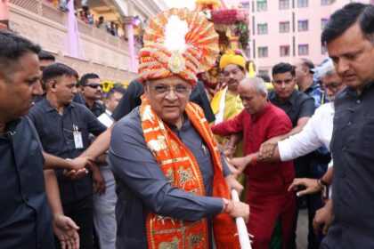 Lord Jagannath Rath Yatra commences in Ahmedabad; Amit Shah, CM Patel offer prayers Lord Jagannath Rath Yatra commences in Ahmedabad; Amit Shah, CM Patel offer prayers