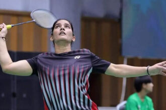 Shuttler Mandeep Kaur advances to quarterfinals in women’s singles SL3 event at Paris Paralympics | Paris Paralympics News