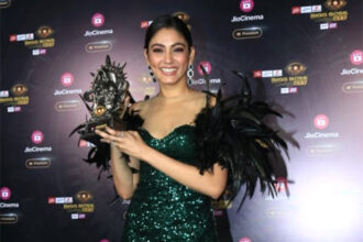 Bigg Boss OTT 3: Sana Makbul walks away with the trophy; Naezy becomes runner-up : Bollywood News