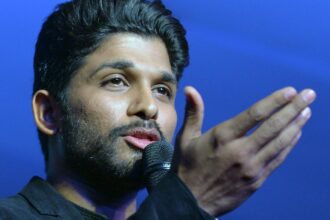 Actor Allu Arjun donates ₹25 lakh to Wayanad landslide victims 