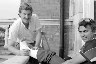 When Ian Botham broke Sunil Gavaskar’s tibia with a ferocious shot | Cricket News