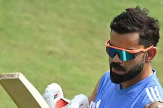 Watch: Green Park ground staff touches Virat Kohli’s feet | Cricket News