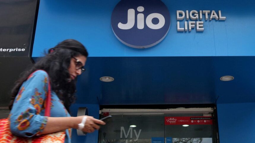 Jio offers free Air Fiber for 365 days to Reliance Digital shoppers spending ₹20,000