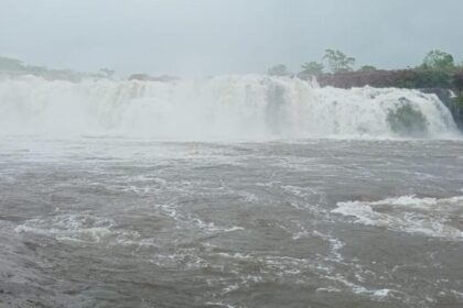 Advisory issued to avoid tourist attractions in Mulugu due to heavy rains