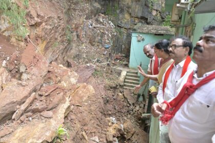 One killed, two injured in landslip in Vijayawada in Andhra Pradesh
