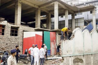 Protests in Mandi over illegal construction in mosque, police use water cannons