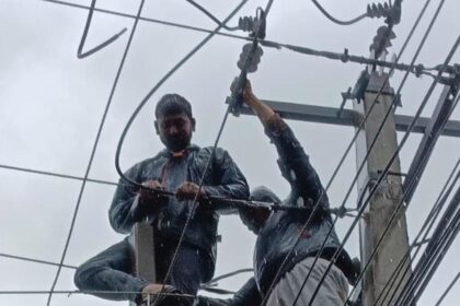 Telangana Rains | Bhatti directs power dept personnel dept to be available 24/7, praises the staff