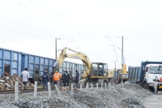 Train services continue to be hit in SCR; GM rushes to breach site Train services continue to be hit in SCR; GM rushes to breach site