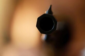 Constable deployed for BJP leader’s security dies of ‘accidental’ gunshot wound in Uttar Pradesh’s Jaunpur Constable deployed for BJP leader’s security dies of ‘accidental’ gunshot wound in Uttar Pradesh’s Jaunpur
