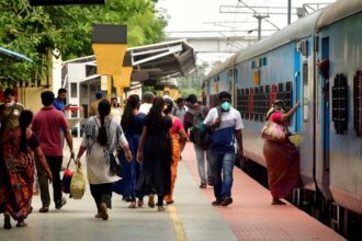 Fire, smoke in Pallavan Express delays train