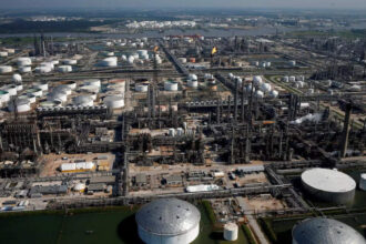 Texas Gas Leak News: Two dead and several injured in deadly gas leak at Pemex refinery in Texas | World News Texas Gas Leak News: Two dead and several injured in deadly gas leak at Pemex refinery in Texas | World News