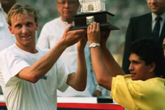 When Sachin Tendulkar’s helpful gesture left the bowler scratching his head