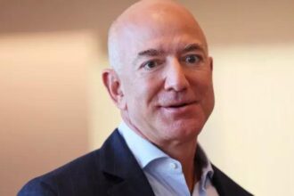 Jeff Bezos defends decision to end Washington Post’s presidential endorsements Jeff Bezos defends decision to end Washington Post’s presidential endorsements