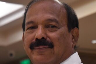 BJP’s Kalidas Kolambkar is confident in winning Maharashtra polls, aims to enter Guinness Book Record