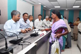 Most grievances at GHMC’s Prajavani pertain to Town Planning section