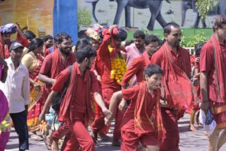 10 Bhavani devotees suffer injuries in a road accident near Eluru