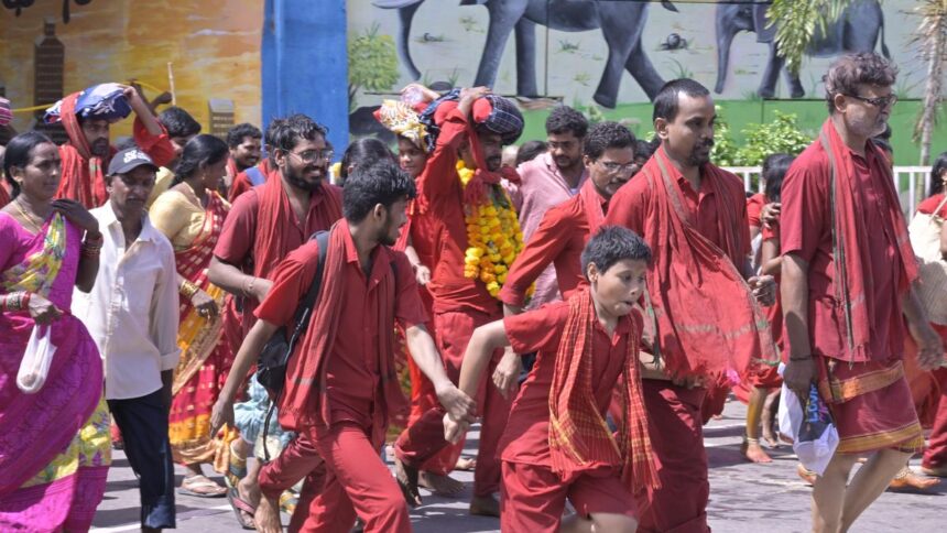 10 Bhavani devotees suffer injuries in a road accident near Eluru