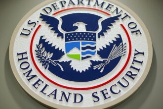 U.S. deports illegal Indian immigrants on chartered flight