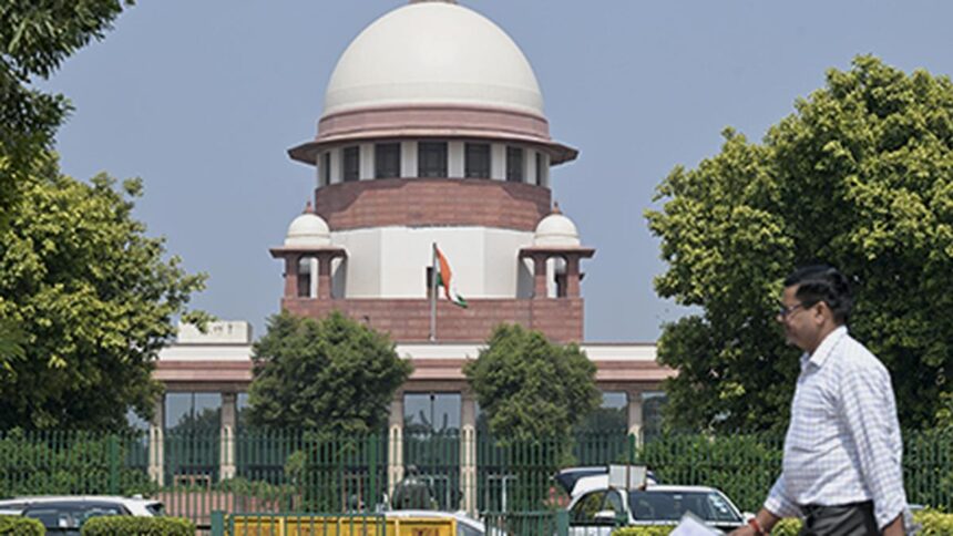 Public places like police stations, bus stands should display contact of nearest legal aid offices: SC