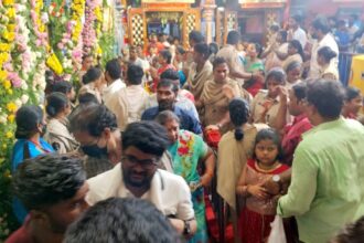 Heavy rush seen atop Indrakeeladri on Mula Nakshatram day