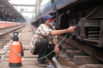 Rail passengers’ rat complaints meet dead end