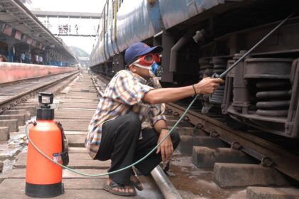 Rail passengers’ rat complaints meet dead end