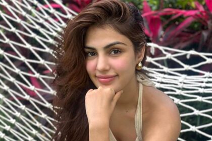 Rhea Chakraborty faces IFSO summons in alleged Rs 500 crores HIBOX app scam : Bollywood News