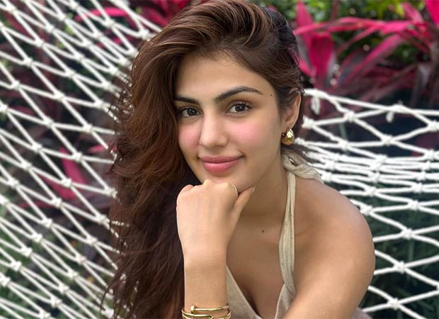 Rhea Chakraborty faces IFSO summons in alleged Rs 500 crores HIBOX app scam : Bollywood News