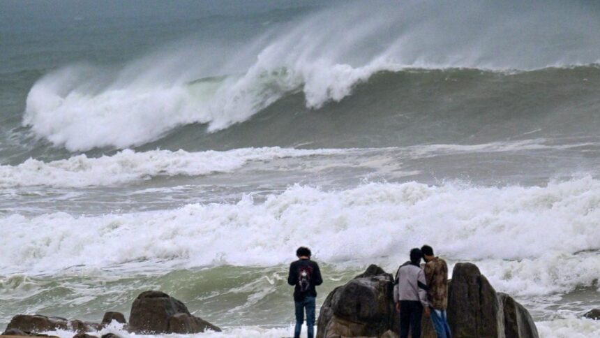 Andhra Pradesh Chief Minister directs officials to be alert to the likely impact of Cyclone Fengal