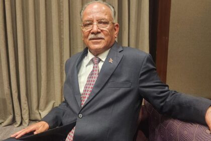 Oli playing the “China card” by going to Beijing, Nepal should balance ties: Prachanda
