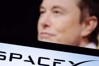 SpaceX gets into spy game SpaceX gets into spy game