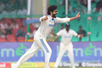 Double-wicket over, twice! Ravindra Jadeja rocks New Zealand | Cricket News