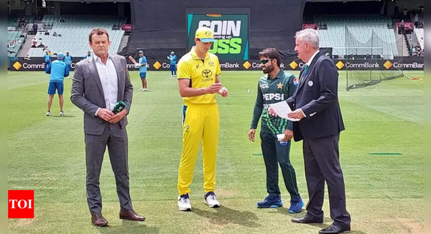 Live Cricket Score: Australia vs Pakistan, 1st ODI
