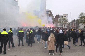 Israeli soccer fans in Amsterdam attacked by ‘hit-&-run squads’