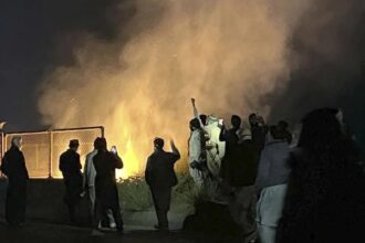 ‘Bullet with bullet’: Imran Khan supporters break lockdown in Islamabad; top developments