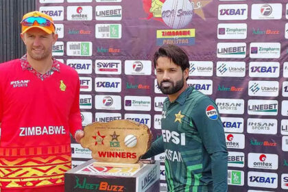 Zimbabwe 73/4 in 16.3 Overs | Pakistan vs Zimbabwe, 2nd ODI Live Score