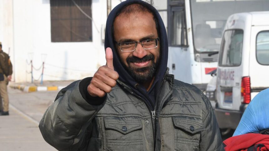 SC relaxes journalist Siddique Kappan’s bail condition