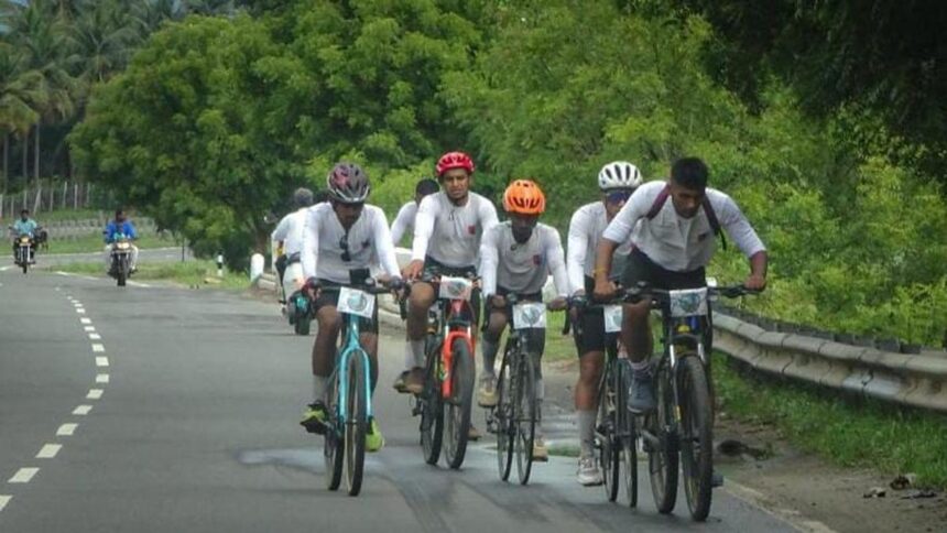St. Joseph’s University NCC cadets cycle 650 km from Bengaluru to Kanyakumari in 45 hours