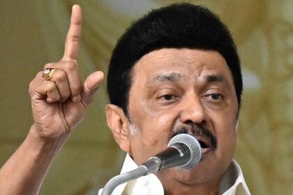 Journalism must thrive, unshackled by fear or favour: CM Stalin