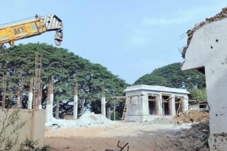 12th century temple at Kudli faces threat from construction by mutt within prohibited zone
