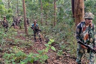 Two cops injured in attack by Naxalites in Chhattisgarh’s Sukma