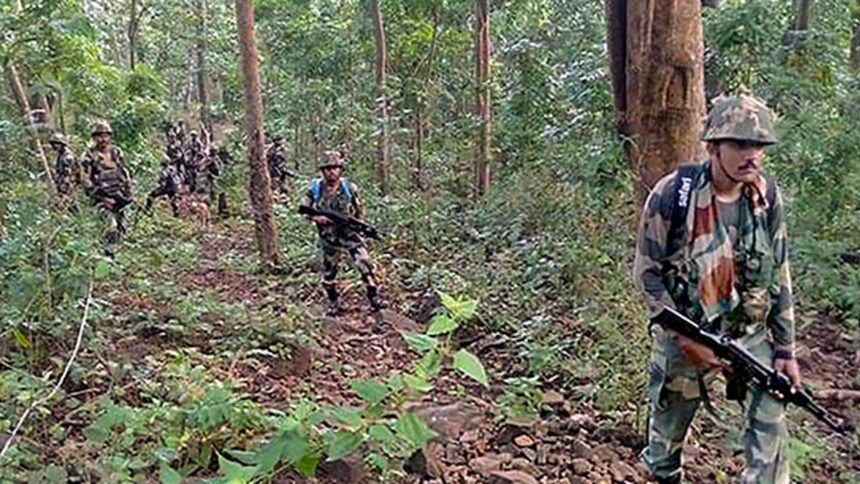 Two cops injured in attack by Naxalites in Chhattisgarh’s Sukma