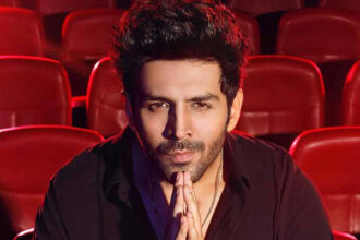 Kartik Aaryan keen on reviving Aashiqui 3 after Bhool Bhulaiyaa 3; hopes for Sonu Ke Titu Ki Sweety sequel: Report : Bollywood News