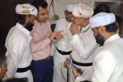 Vishvaraj Singh Mewar visits Udaipur City Palace as royal family feud ends